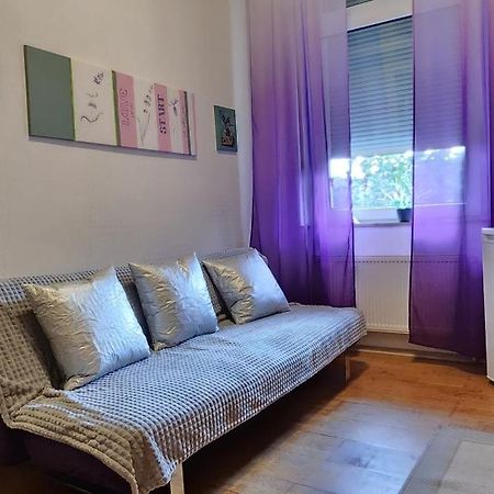Elena Flat Lavendel Duisburg Zentrum Екстериор снимка
