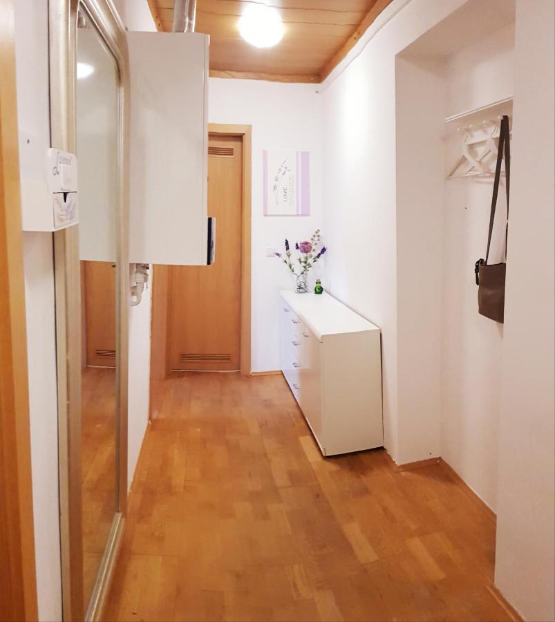 Elena Flat Lavendel Duisburg Zentrum Екстериор снимка