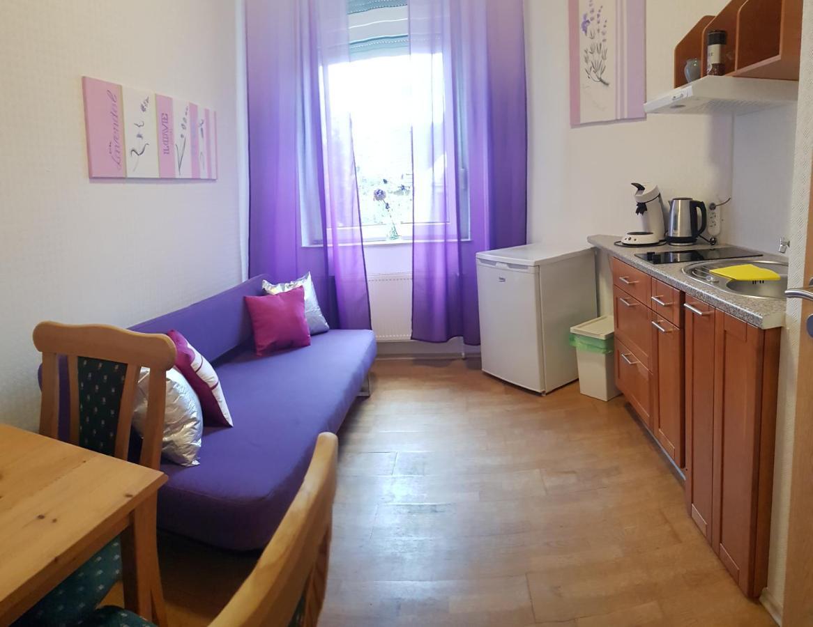 Elena Flat Lavendel Duisburg Zentrum Екстериор снимка